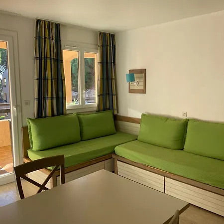 Cote Jardin Saint-Raphael (Var)